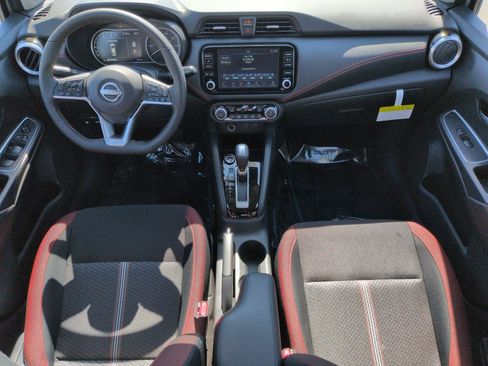 New 2025 Nissan Versa SR w/ Trunk Package FWD image 10