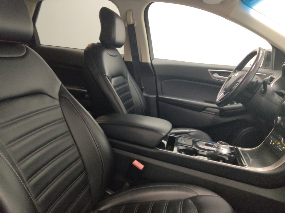 Used 2019 Ford Edge SEL w/ Equipment Group 201A AWD/4WD image 21