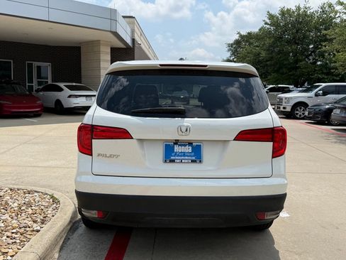 Used 2017 Honda Pilot EX-L image 4