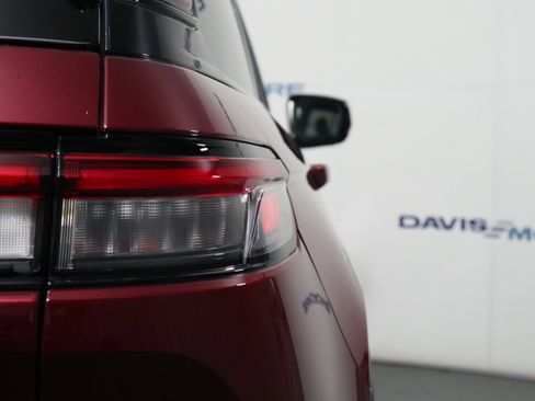 Used 2025 Jeep Grand Cherokee Altitude image 6