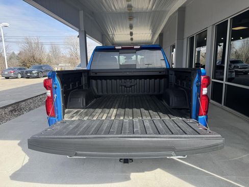 Used 2022 Chevrolet Silverado 1500 LTZ image 7