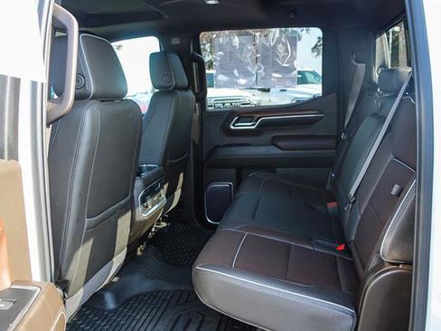 Used 2023 GMC Sierra 1500 Denali w/ Denali Reserve Package image 19