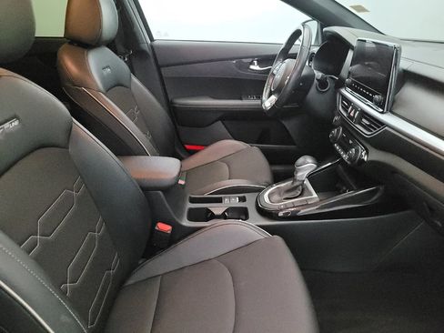Used 2022 Kia Forte GT-Line w/ GT-Line Technology Package FWD image 21