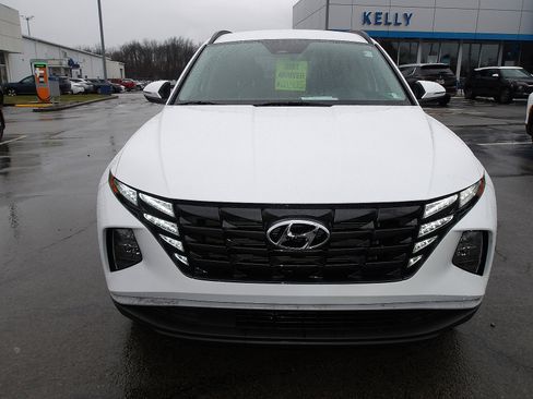 Certified 2022 Hyundai Tucson SEL w/ Cargo Package image 2