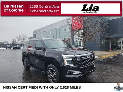 Certified 2025 Nissan Armada SL w/ Captain's Chari Seat Package image 1