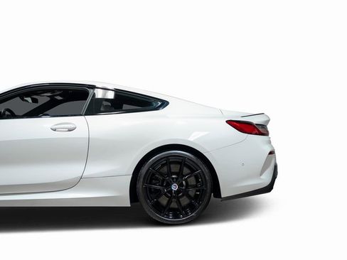 Used 2023 BMW M850i xDrive Coupe image 26