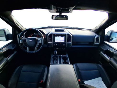 Used 2019 Ford F150 Raptor w/ Equipment Group 802A Luxury image 10