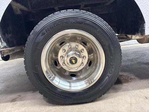 Used 2019 RAM 5500 Tradesman w/ Ambulance Prep Group image 41