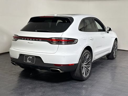 Certified 2020 Porsche Macan AWD/4WD image 7