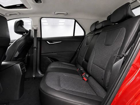 Used 2023 Kia Niro Wave w/ Wave Preserve Package FWD image 21
