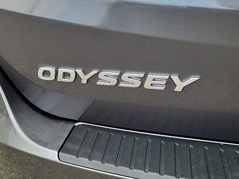 Used 2025 Honda Odyssey EX-L image 31
