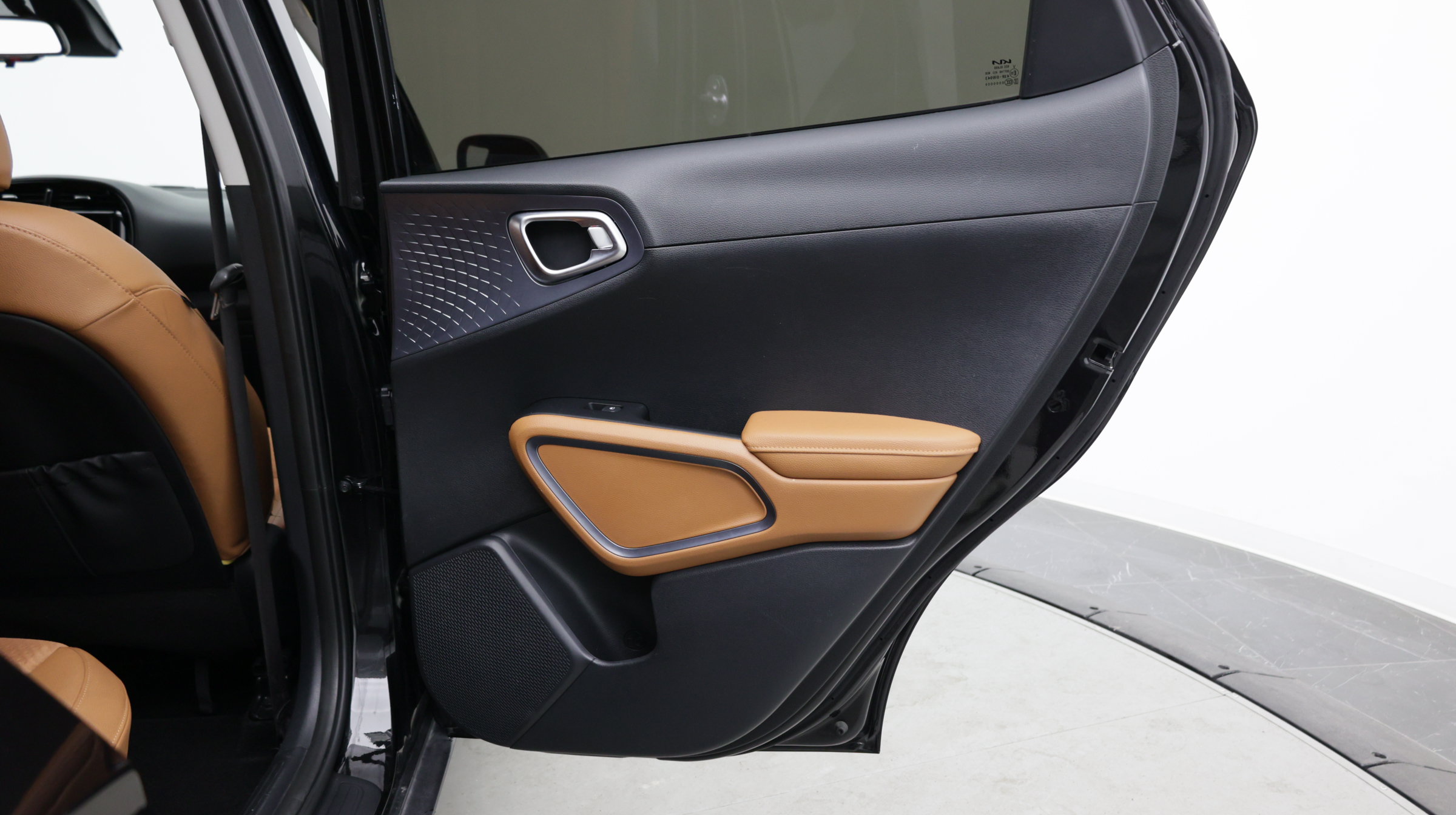 Used 2024 Kia Soul EX w/ Option Group 015 FWD image 40