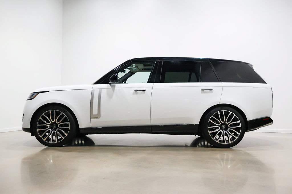 Used 2023 Land Rover Range Rover Long Wheelbase Autobiography AWD/4WD image 4