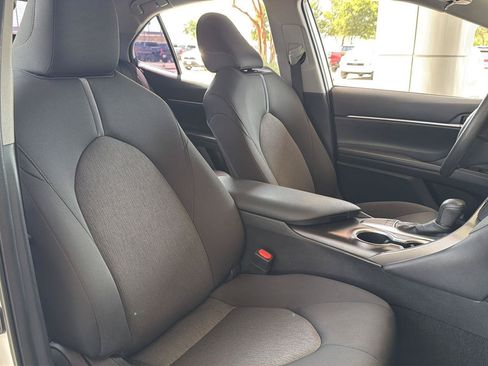 Used 2024 Toyota Camry LE FWD image 14