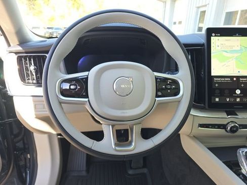 New 2026 Volvo XC60 T8 Ultra w/ Protection Package Premier AWD/4WD image 27