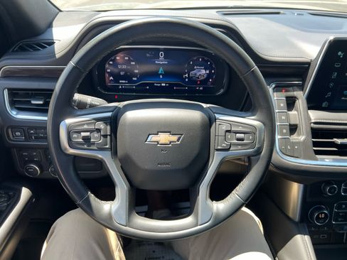 Used 2024 Chevrolet Tahoe LT AWD/4WD image 19