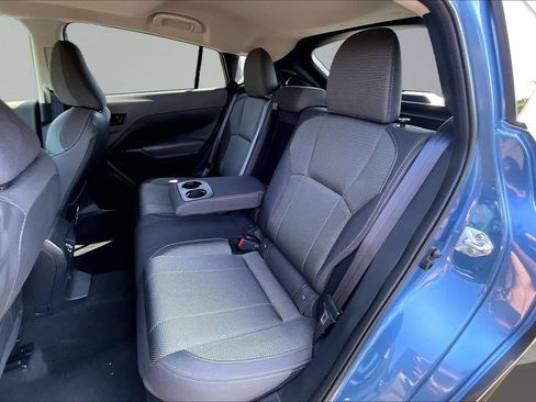 Used 2024 Subaru Crosstrek 2.0i Premium AWD/4WD image 17