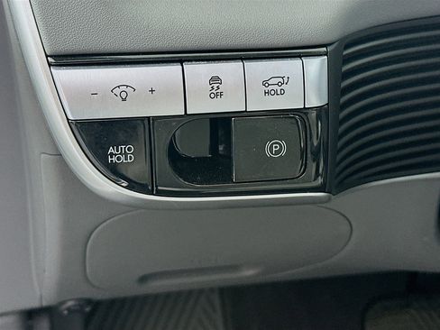 Used 2024 Hyundai Ioniq 5 Limited RWD image 17
