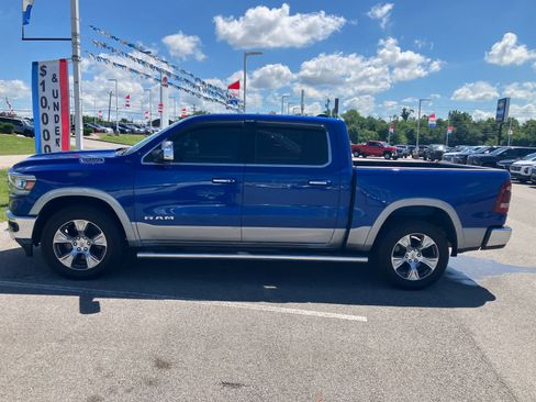 Used 2019 RAM 1500 Laramie AWD/4WD image 4