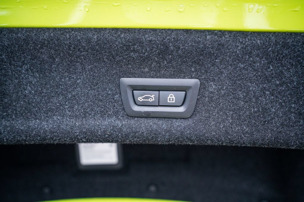 Used 2021 BMW M3 Competition w/ M Carbon Exterior Package RWD image 64