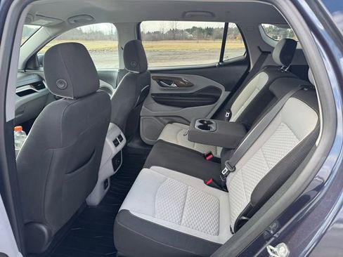 Used 2018 GMC Terrain SLE w/ Driver Convenience Package image 16