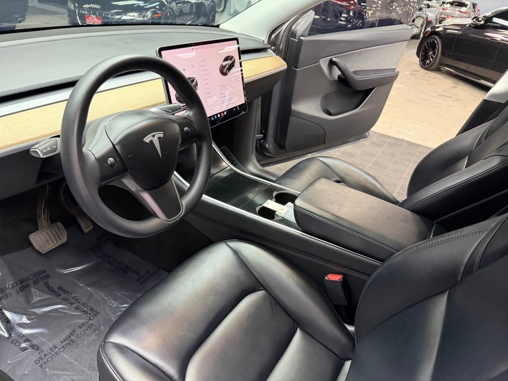 Used 2020 Tesla Model Y Long Range AWD/4WD image 28