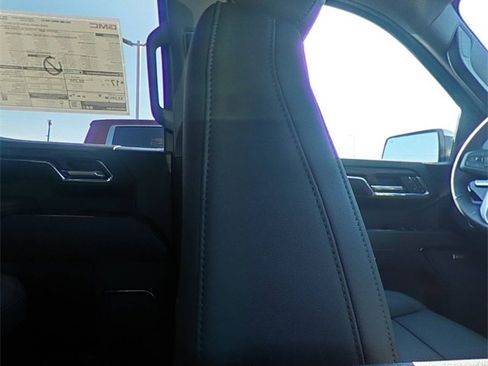 Used 2024 GMC Sierra 1500 SLT w/ SLT Premium Plus Package image 28