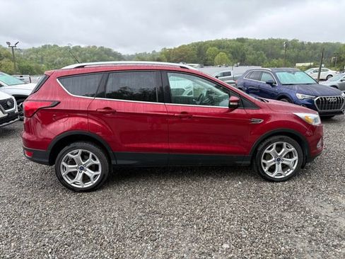Used 2019 Ford Escape Titanium AWD/4WD image 4