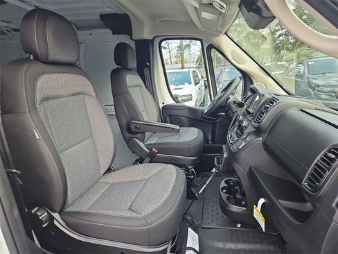 New 2026 RAM ProMaster 1500 w/ Convenience Group image 16