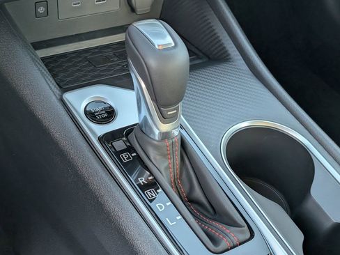 New 2026 Nissan Altima 2.5 SR image 17