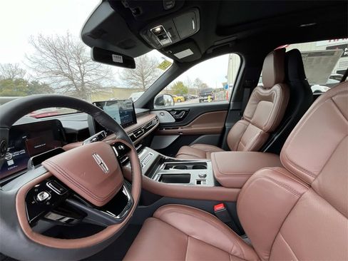 New 2026 Lincoln Aviator Reserve image 10