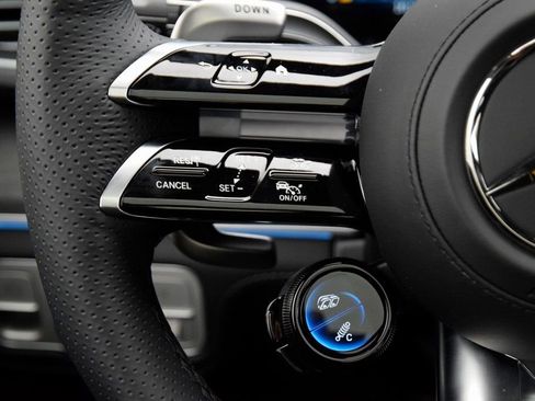New 2026 Mercedes-Benz GLE 53 AMG 4MATIC image 24