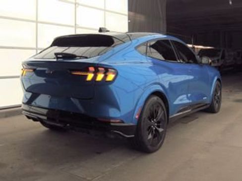 Used 2025 Ford Mustang Mach-E GT image 5