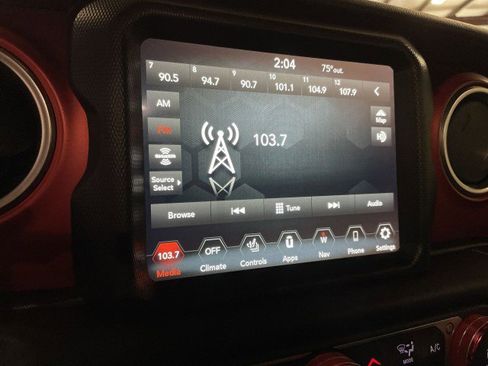 Used 2021 Jeep Gladiator Rubicon image 17