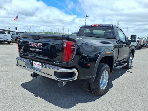 New 2026 GMC Sierra 3500 SLE AWD/4WD image 7