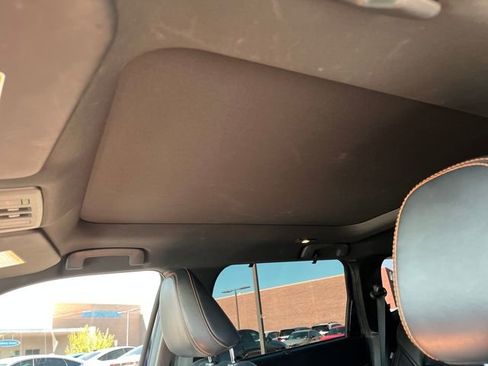 Used 2022 Mitsubishi Outlander SEL image 5