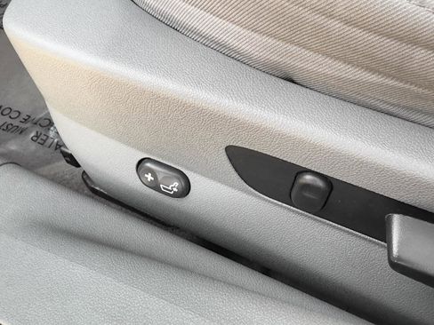 Used 2012 Chevrolet Malibu LS image 10