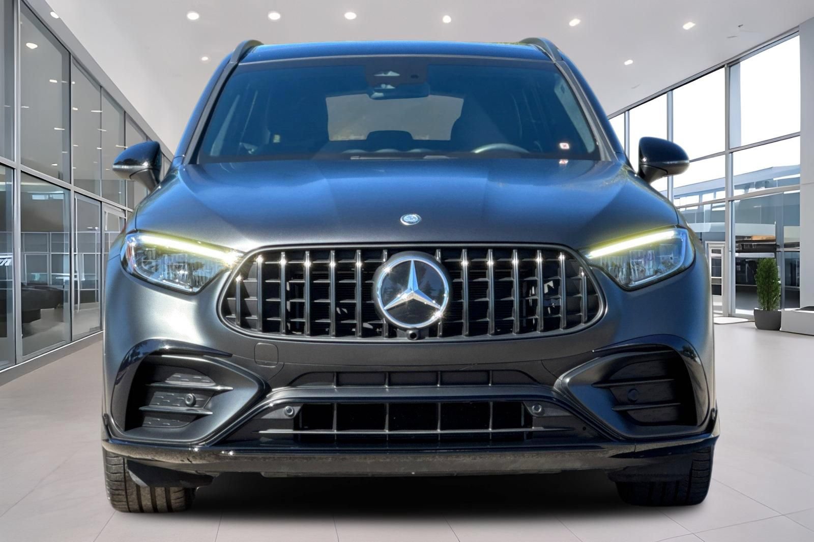 Used 2024 Mercedes-Benz GLC 43 AMG 4MATIC image 9