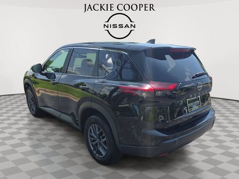 Used 2024 Nissan Rogue S FWD image 7