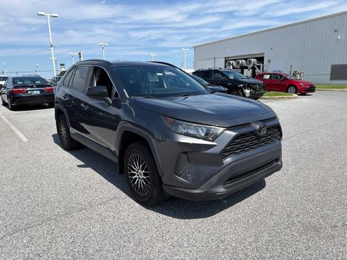 Used 2020 Toyota RAV4 LE w/ All Weather Liner Package AWD/4WD image 7