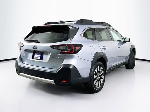 Used 2023 Subaru Outback Limited image 7
