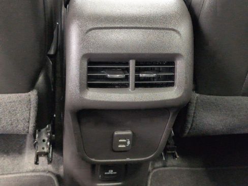 Certified 2024 Chevrolet Equinox RS w/ RS Leather Package AWD/4WD image 22