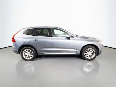 Used 2020 Volvo XC60 T5 Momentum AWD/4WD image 5
