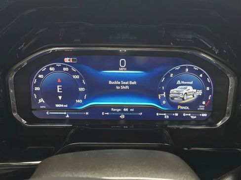 Used 2024 Chevrolet Silverado 1500 RST w/ Z71 Off-Road Package image 12