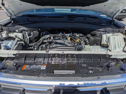 Used 2025 Ford Explorer Active image 32