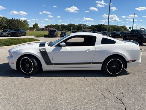 Used 2013 Ford Mustang Boss 302 w/ Boss 302 Accessory Pkg RWD image 4
