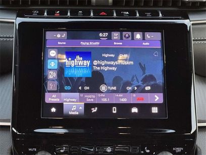 New 2025 Jeep Grand Cherokee Altitude