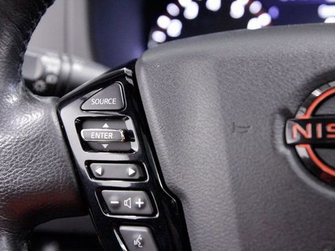 Used 2022 Nissan Frontier PRO-4X w/ Pro-4X Premium Package image 25