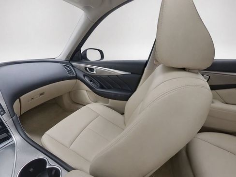 Used 2015 INFINITI Q50 Premium w/ All Weather Package RWD image 29