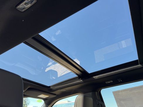 New 2025 Ford F150 Platinum w/ Equipment Group 702A High image 35